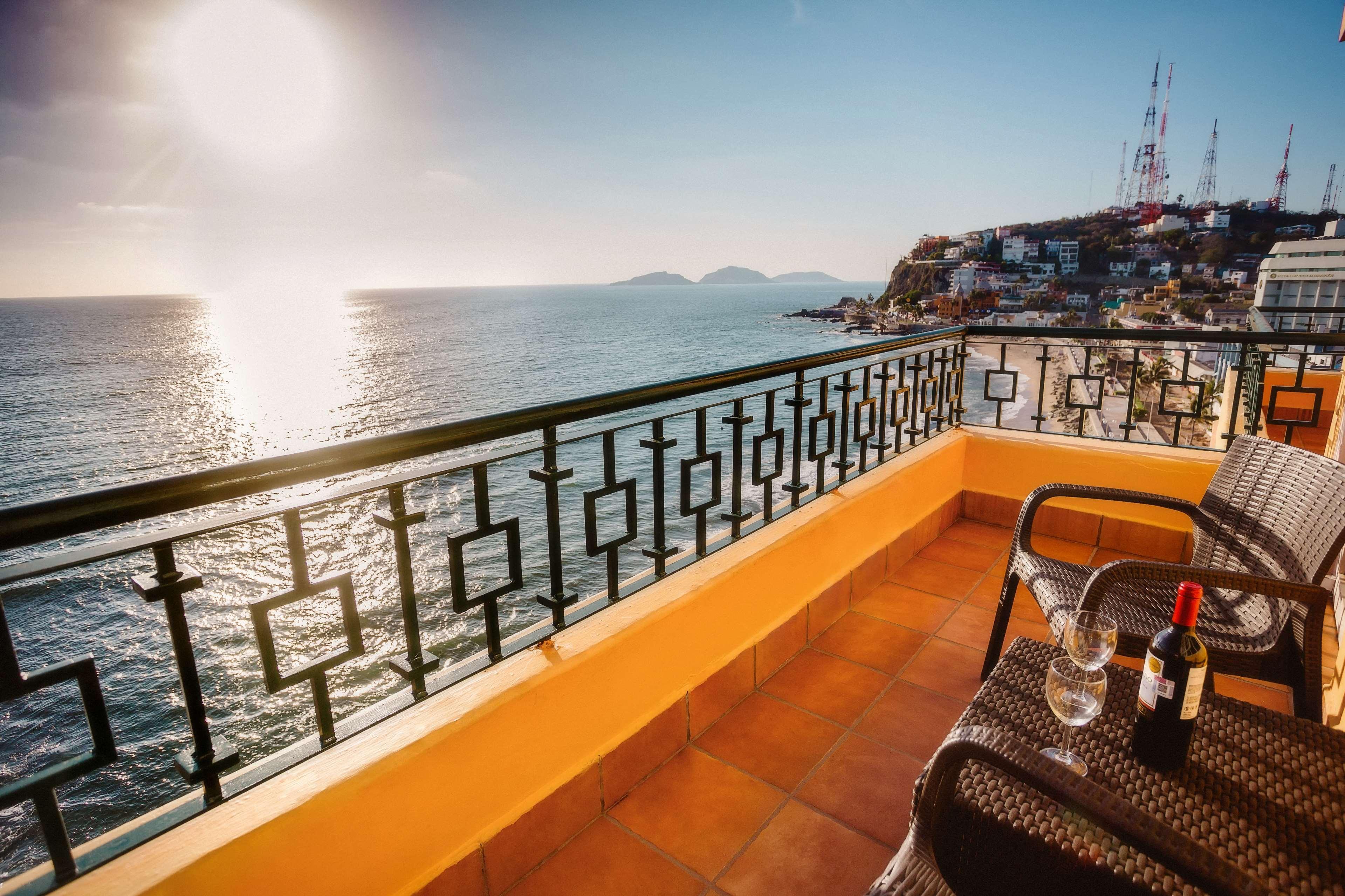 Western Freeman Centro Histórico Mazatlán